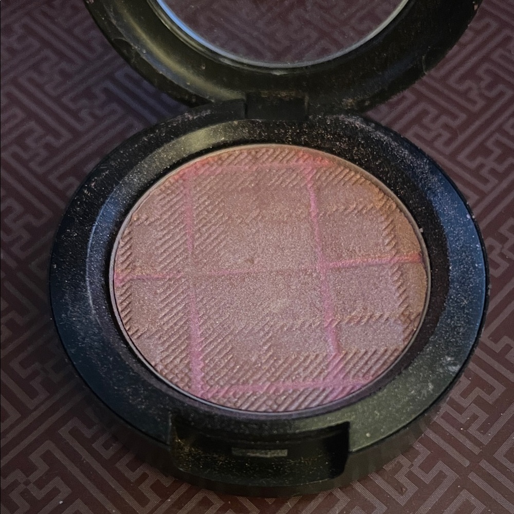 MAC A Wish Come True Eyeshadow